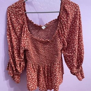 American Eagle floral cropped blouse.